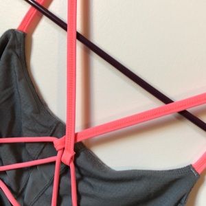 Lulu lemon size 6 tank. Built in shelf bra